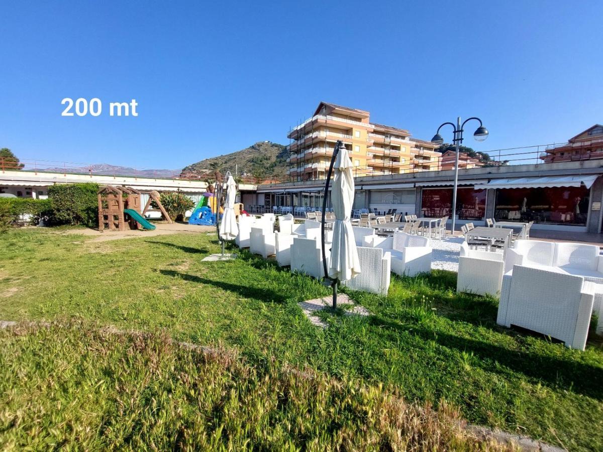 Casa Laura Apartman Ventimiglia Kültér fotó