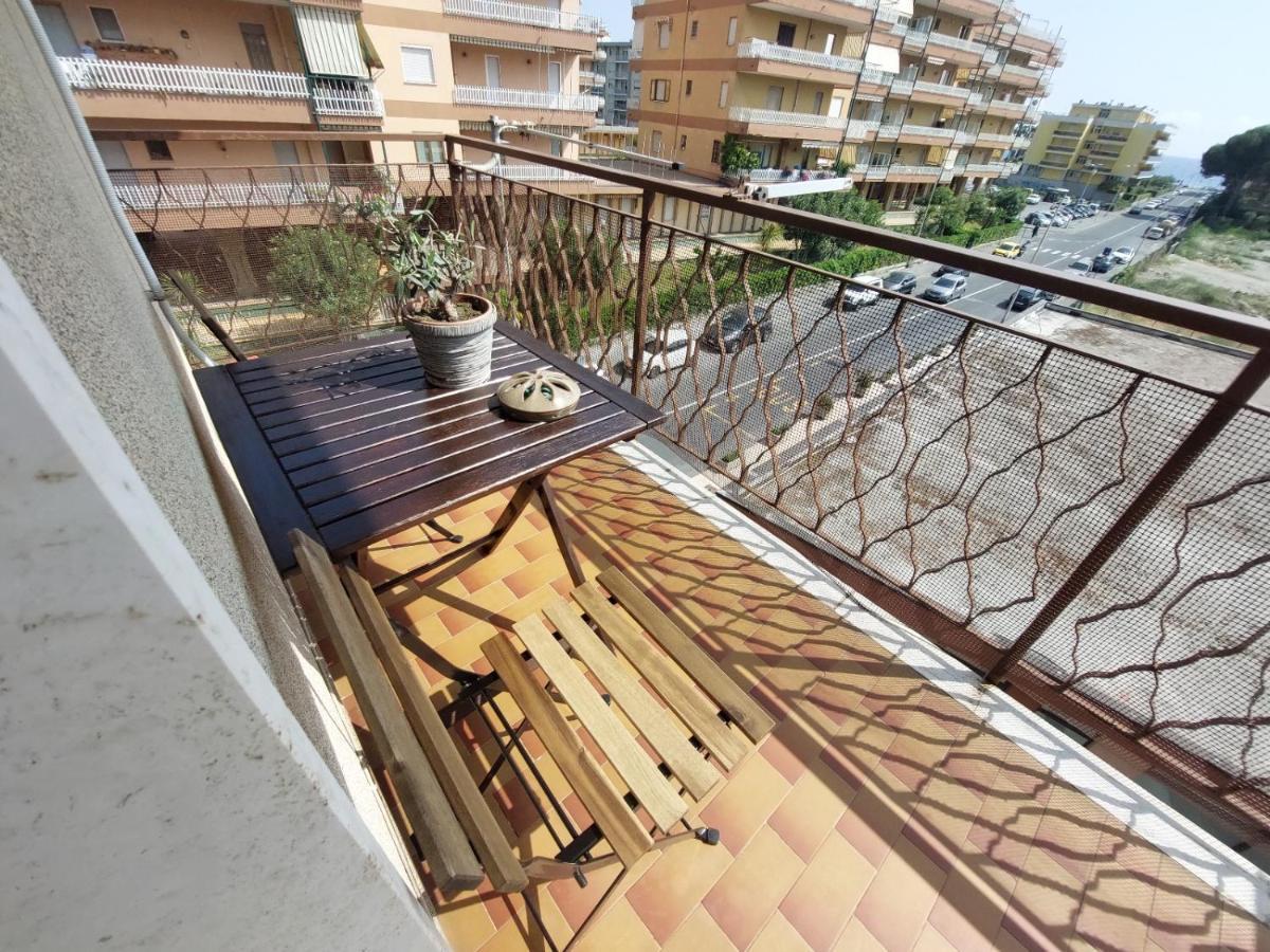 Casa Laura Apartman Ventimiglia Kültér fotó